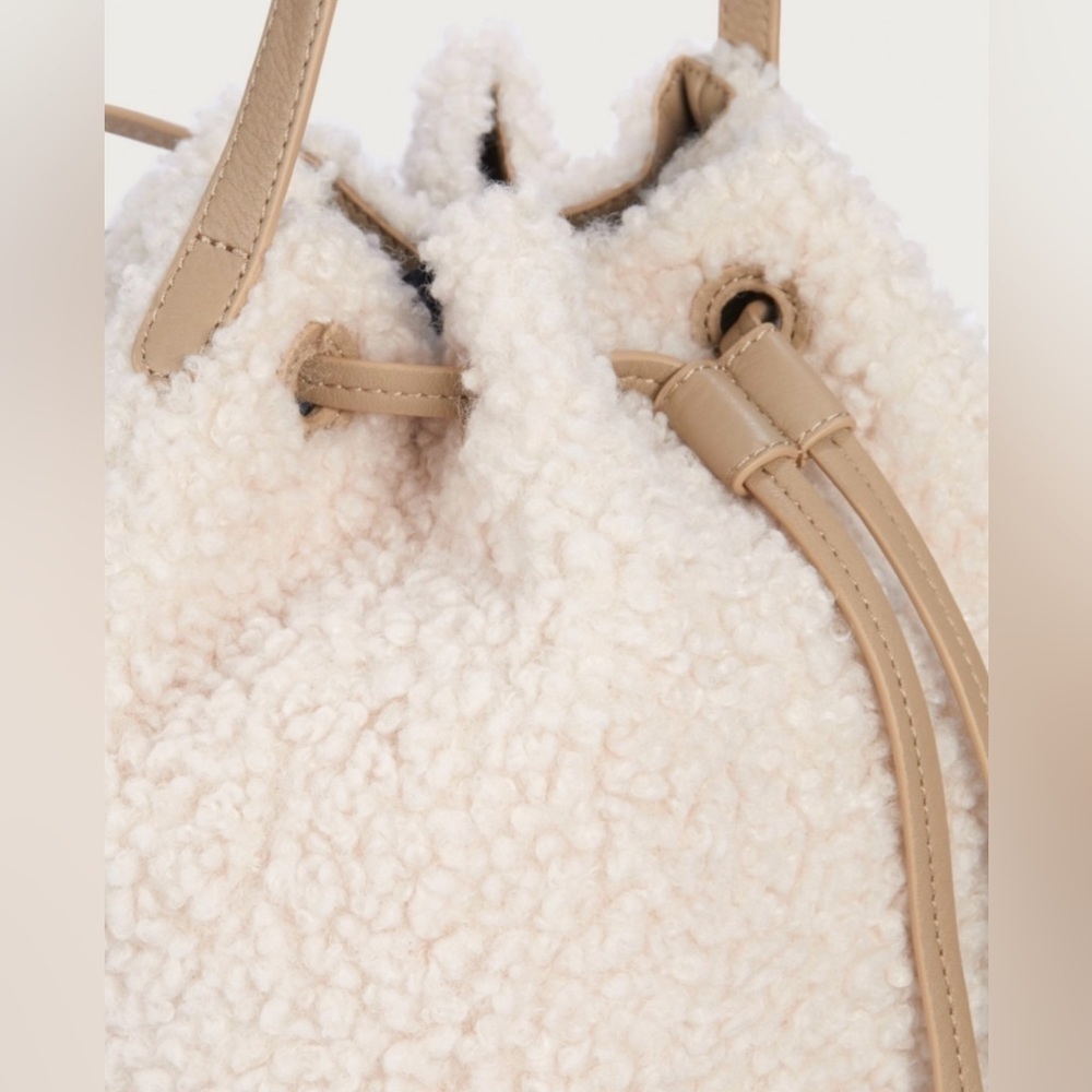 The White Company Sherpa Borg Crossbody Bucket Bag - Picture 13 of 13